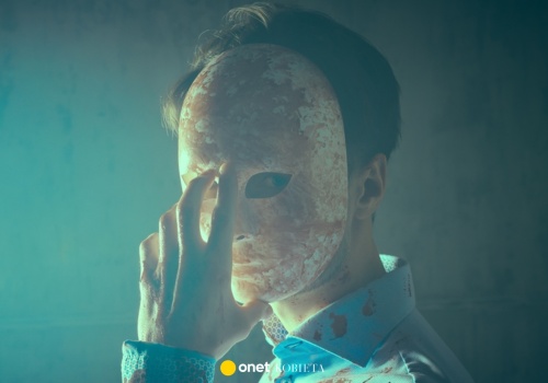 Kiedy narcyzm przestaje być zabawny. Trzy znaki ostrzegawcze