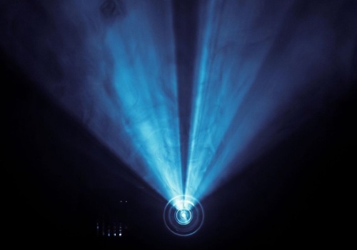 Projektor zamiast telewizora? Przeczytaj, zanim podejmiesz decyzję