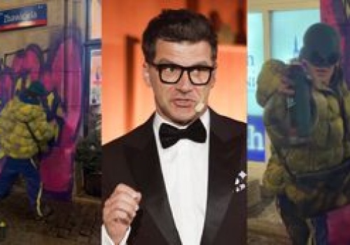 Tomasz Kammel został ZAATAKOWANY i zwyzywany przez wandala w centrum Warszawy. 