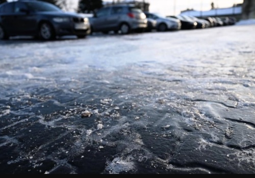 Marznący deszcz nad Nowym Sączem. Ostrzeżenie IMGW na noc z 21 na 22 lutego