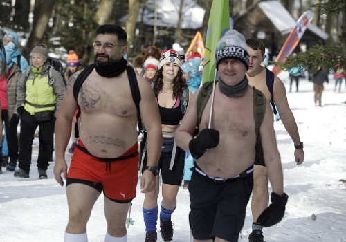 Morsy wdrapały się na szczyt