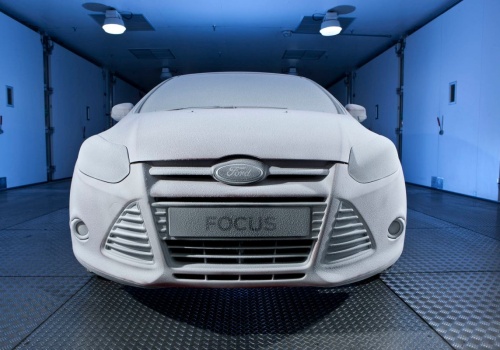 To już koniec. Ford Focus przechodzi do historii. Film z produkcji ostatniego egzemplarza