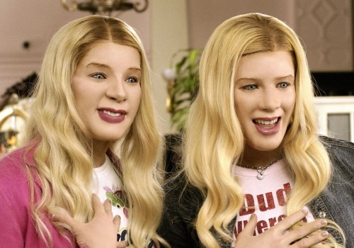 Ta politycznie niepoprawna, wręcz rasistowska komedia może powrócić. Jest szansa na kontynuację