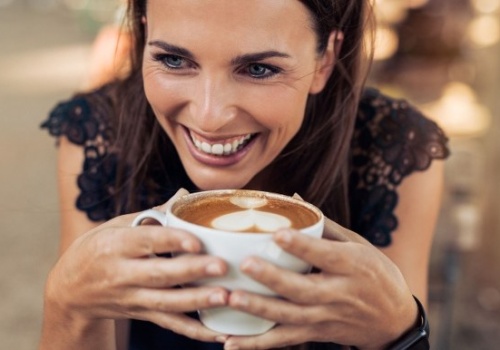 Dodaję to do kawy każdego dnia. Odkąd tak robię, lepiej się czuję i mam więcej energii