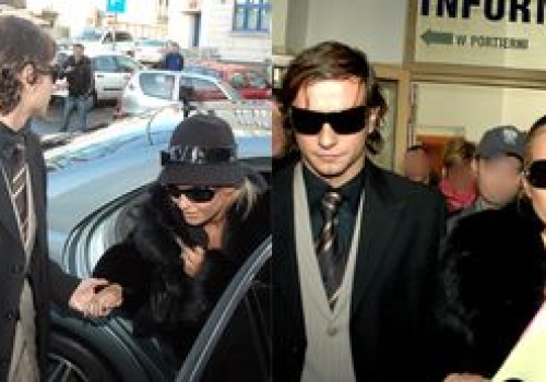 Rozwód Dody i Radosława Majdana był WYDARZENIEM ROKU: tłumy paparazzi, dźwig, wtargnięcie do sądu... Pamiętacie? (ZDJĘCIA)