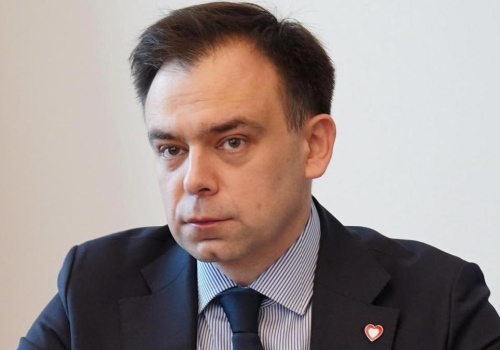 Minister finansów Andrzej Domański w Rzeszowie o programie SAFE. Apeluje do Nawrockiego