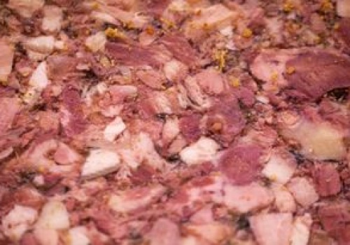 Na tej wędlinie wychowały się pokolenia Francuzów. Na samą myśl, z czego jest zrobiona cierpnie skóra