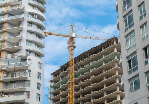 Nadpodaż mieszkań to iluzja? Analitycy zapowiadają nagły zwrot