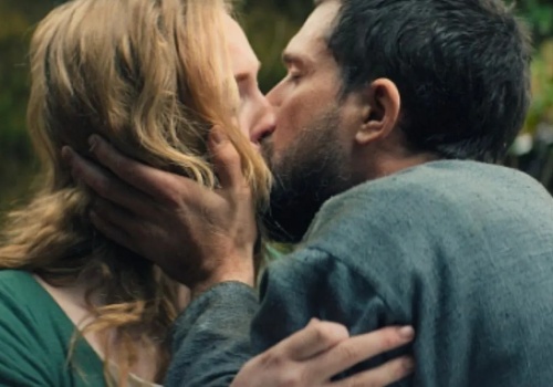 Gwiazdy Gry o tron wracają w nietypowym horrorze. Krytycy nie zostawiają na nim suchej nitki