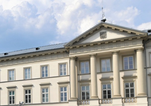 Awantura na sesji rady miasta w Radomiu. Polityk trafił do szpitala