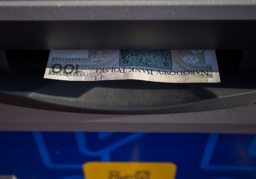 Euronet przesadził. Wkurzył nie tylko klientów,  banki też zareagowały