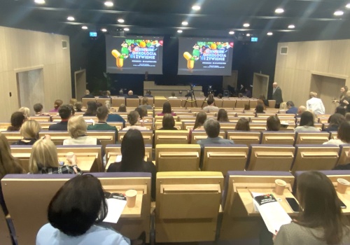 Specjaliści: W leczeniu raka odpowiednie żywienie to podstawa! Po sympozjum w Bydgoszczy