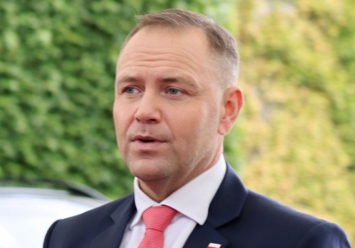 Nawrocki może zablokować miliardy z SAFE. Niemcy dostrzegają jeden powód