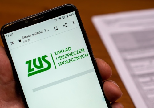 Emeryci mogą skorzystać z ulgi. Kluczowy jest moment wypłaty