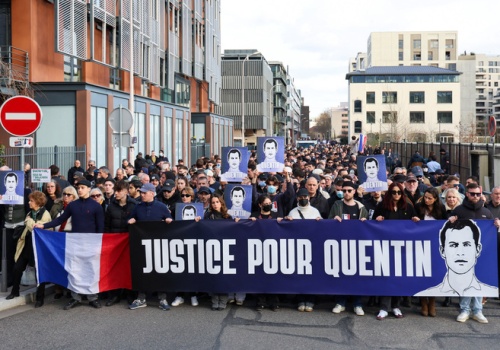 Lyon: tysiące uczestników na Marszu Pamięci młodego katolika zamordowanego przez aktywistów Antify