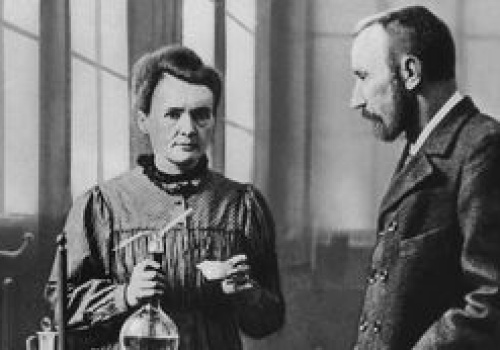 Ciało Marii Skłodowskiej-Curie wciąż promieniuje. Grób został wyłożony ołowiem