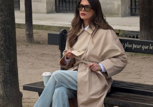 Ten beżowy trencz na wiosnę rozchodzi się jak świeże bułeczki. Kosztuje mniej niż stówkę