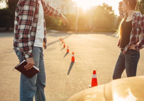 Koniec z ruszaniem na półsprzęgle. Przełomowy wyrok sądu w sprawie techniki jazdy