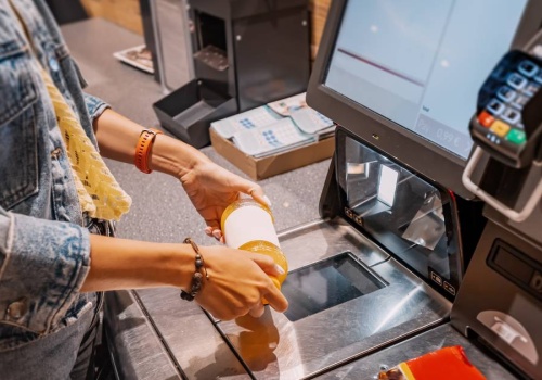 Kasy samoobsługowe bezlitosne dla portfela. Wydajemy aż o 40 proc. więcej