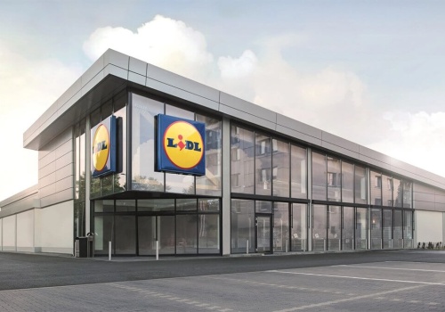 Nowoczesne parkingi pod sklepem. Lidl kończy z biletami