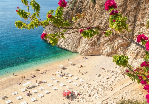 Tani city break zimą? Ekspertka podpowiada, gdzie wyjechać, by uniknąć tłumów i wysokich cen