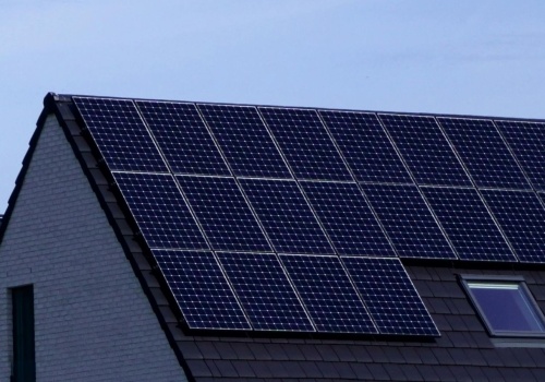 Wielu właścicieli zapłaci podatek od fotowoltaiki. Kluczowe, gdzie zamontowali panele