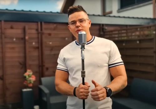 Massive z tanecznym hitem „Daj mi noc” i tańcem disco