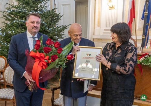 Radni chcą upamiętnić bohaterów