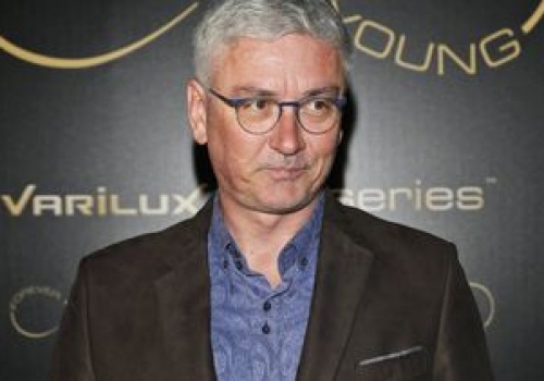 Skończył 62 lata. Niedawno po raz drugi został ojcem