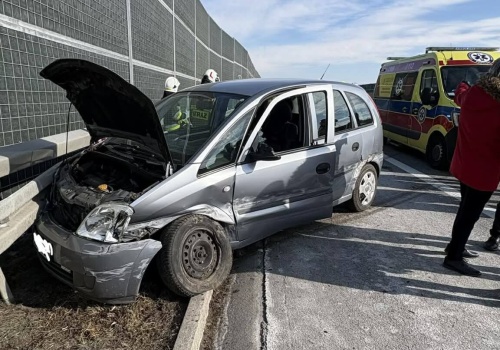 Groźne zdarzenie na autostradzie A4. Dwie osoby ranne, wielogodzinne utrudnienia w stronę Krakowa