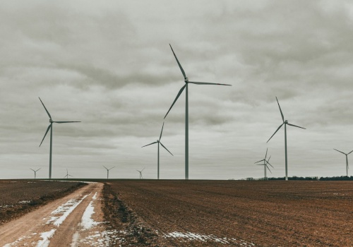 Co dzieje się z turbiną po 25–30 latach? Fakty o demontażu, które rzadko padają w dyskusji