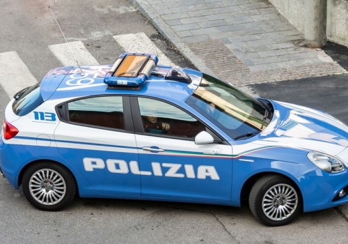 Włochy – kobieta poćwiartowana maczetą, imigrant z Afryki aresztowany