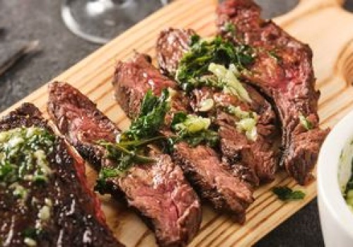 Polacy prawie nie znają tego mięsa, a we Francji i USA się nim zajadają. Jest mięciutkie i soczyste