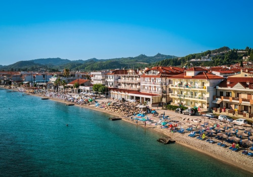 Najlepszy sposób na odpoczynek? Grecja! 🏖️ ✈️ Tydzień w 4⭐ hotelu z wyżywieniem za 2509 PLN 🌊🤩