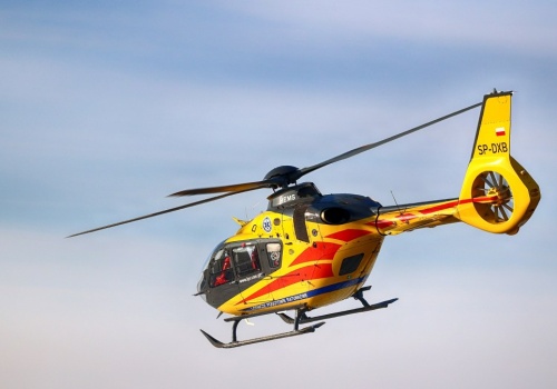 Wypadek paralotniarza na Lubelszczyźnie. Lądował śmigłowiec LPR