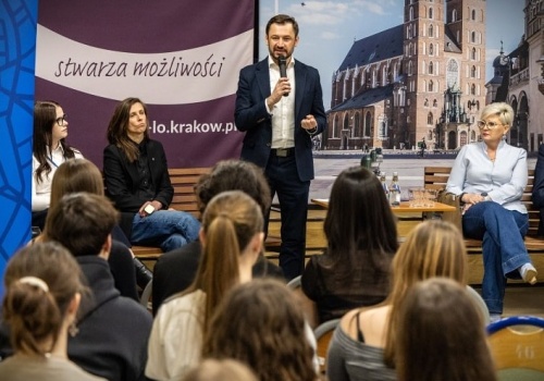 Zajęcia z logiki. (Nie) Polityczny Kraków