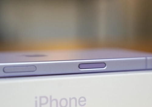 To powstrzymuje przed zakupem iPhone'a 17. Poprzednie generacje za bardzo nas rozpieściły