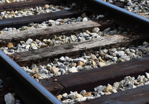 Wykoleiła się lokomotywa na linii Opole – Częstochowa. Są utrudnienia