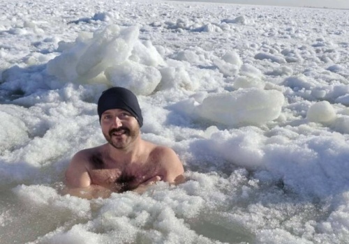 Zmorsowani Częstochowa: zimowa pasja nad wodą!