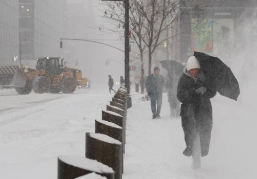 Potężna śnieżyca nawiedzi Nowy Jork. Władze ogłosiły stan wyjątkowy
