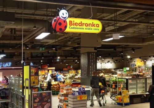 Kasa samoobsługowa w Biedronce zablokuje zakupy. Chyba że unikniesz częstego błędu