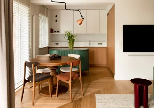 Wyspa w małym mieszkaniu? Projektanci mówią: „To najlepsza decyzja, jaką możesz podjąć”