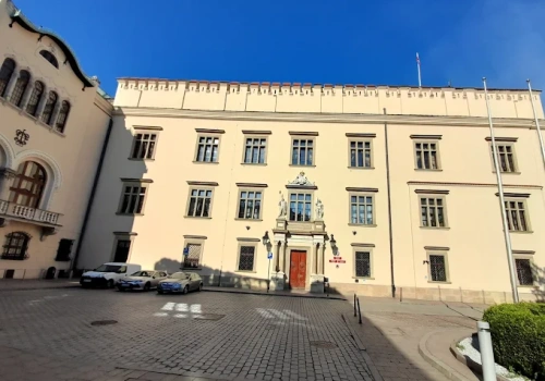 7,85 miliarda długu i puste biurko skarbnika