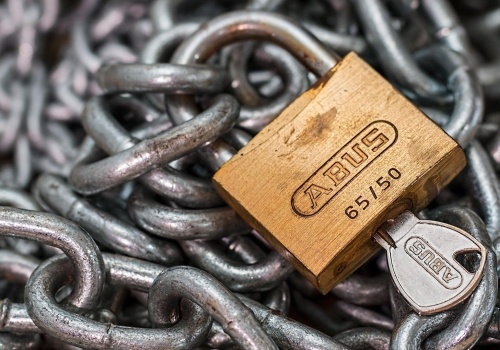 Twoja prywatność jest cenniejsza od mojego bezpieczeństwa