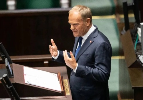 Niemcy szykują Tuskowi kolejne miękkie lądowanie? 