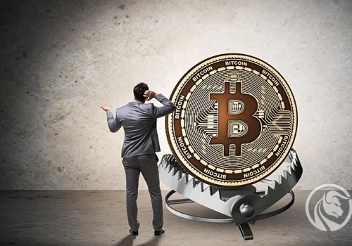 Bitcoin spada poniżej 65 tys. USD – likwidacja wieloryba za 61 mln USD na HTX wstrząsa rynkiem