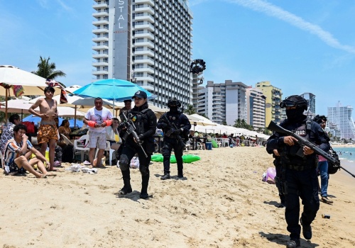 W Meksyku płoną samochody, są blokowane drogi. Wiemy, co dalej z wyjazdami Polaków