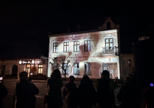 Światła – muzyka – sztuka. Na bogato w ostatni dzień lutego w IMO Galerii w Starym Sączu.