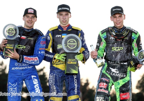 Żużel. Przeciwległa prosta: Otwórzmy granice, zanim będziemy się ścigać sami ze sobą