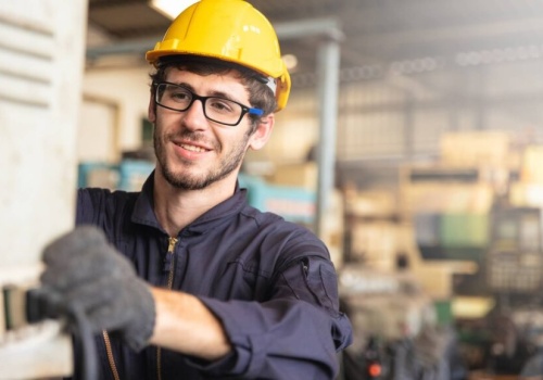 Liczba wolnych miejsc pracy w UK spadła do najniższego poziomu od 5 lat